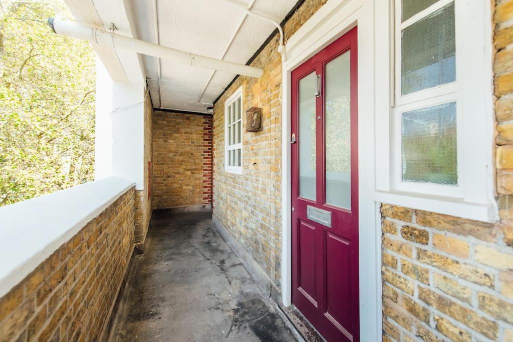 Charming 2 Bedroom Flat In The Heart Of Kings Cross, ลอนดอน ภายนอก รูปภาพ