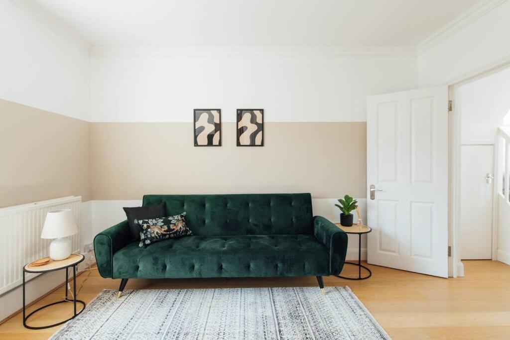 Charming 2 Bedroom Flat In The Heart Of Kings Cross, ลอนดอน ภายนอก รูปภาพ