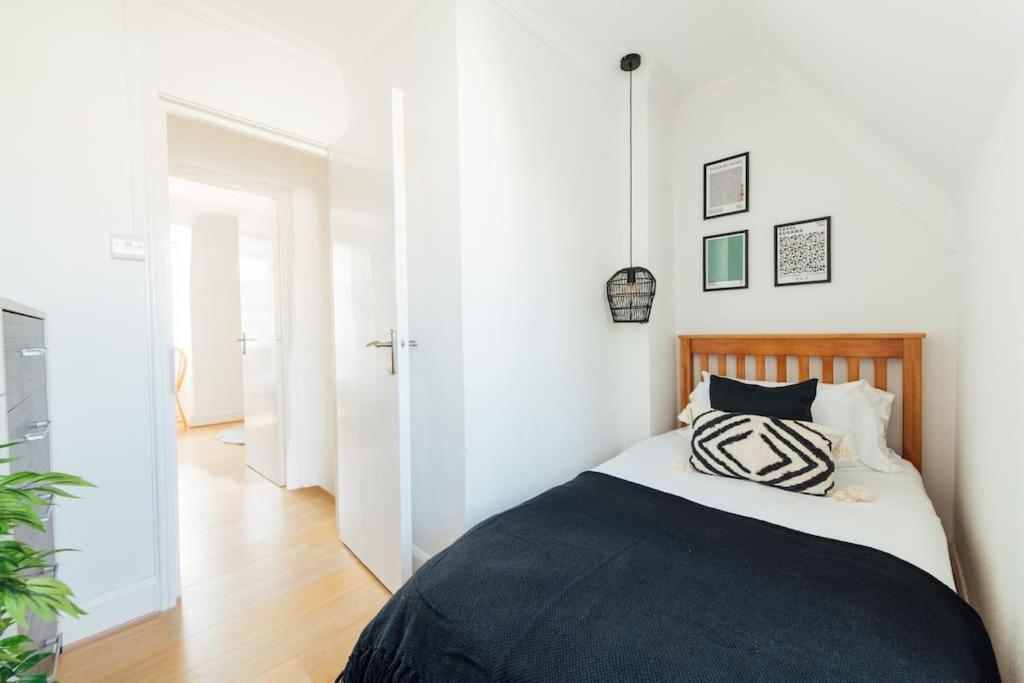 Charming 2 Bedroom Flat In The Heart Of Kings Cross, ลอนดอน ภายนอก รูปภาพ